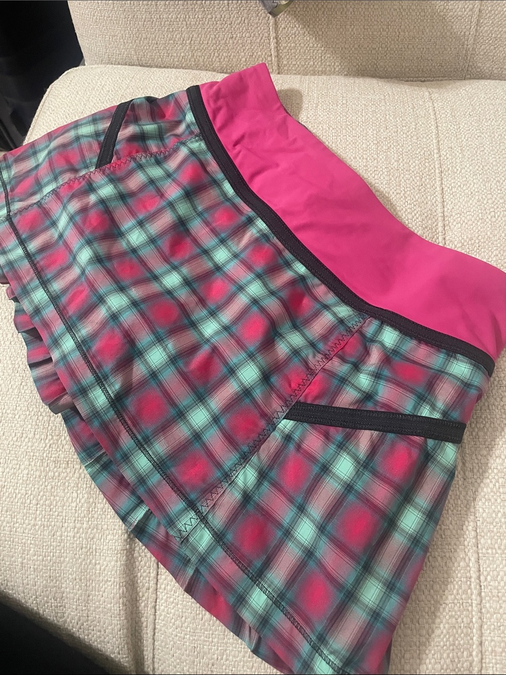 Lululemon - Picture 4 of 5